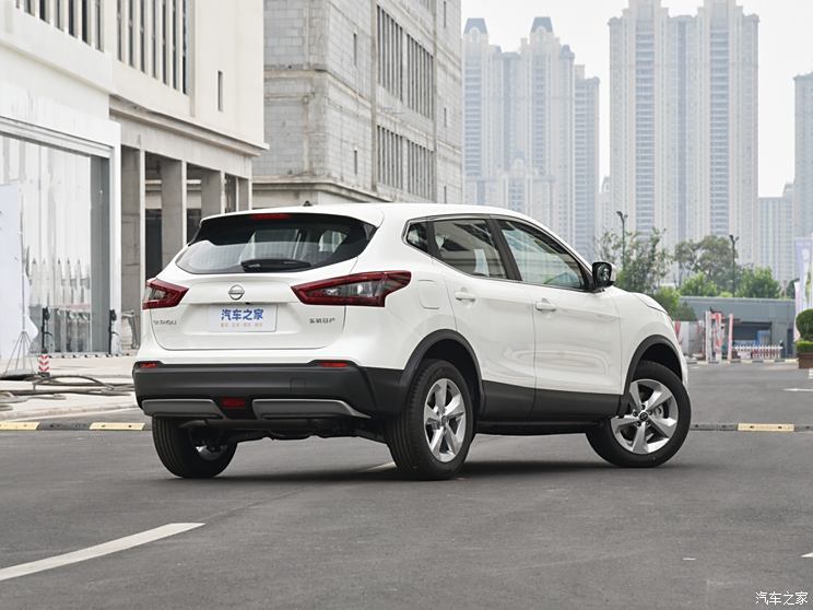 東風(fēng)日產(chǎn) 逍客 2023款 經(jīng)典 2.0L CVT XV舒適版