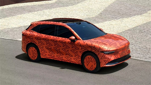 極氪新車型官方諜照曝光：終于有國產純電SUV不像Model Y了！