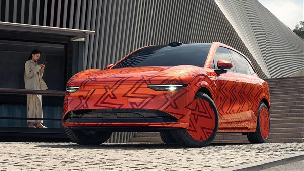 極氪新車型官方諜照曝光：終于有國產純電SUV不像Model Y了！