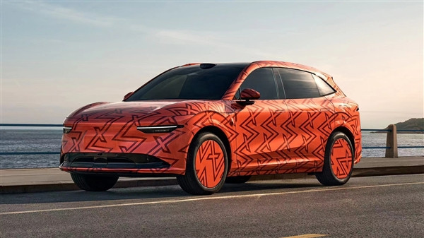 極氪新車型官方諜照曝光：終于有國產純電SUV不像Model Y了！