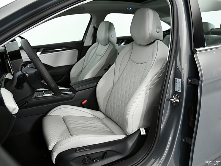 һ-  2024 380TSI DSG