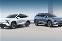 五菱星光S首发亮相:车内配齐彩电、大沙发 10万块冲不冲