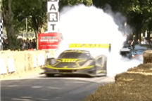 路特斯Evija X古德伍德速度节起步撞墙 2000万的车损失惨重