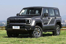 BJ40刀鋒英雄/環塔冠軍版將于今日上市