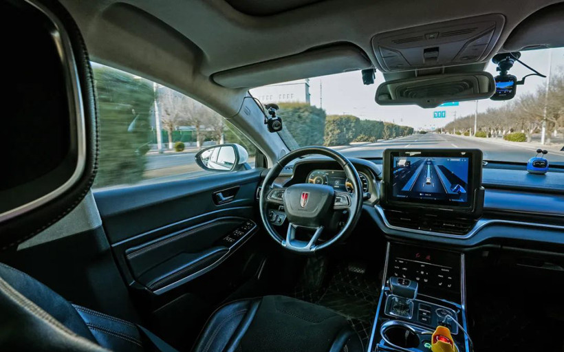 蘿卜快跑，砸了1000萬網約車司機的飯碗？
