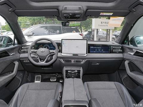 上汽大众 途观L 2024款 PRO 330TSI 两驱R-Line智尊版