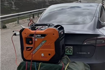 1小时充电16km!特斯拉Model 3车主加装增程器跑318进藏