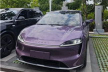 最远续航超800km!鸿蒙智行智界R7实车曝光:上量靠它了