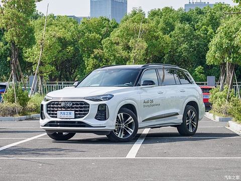 上汽奥迪 奥迪Q6 2024款 45 TFSI quattro 齐云型 飞骑套装 6座