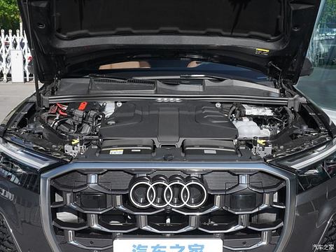 奥迪(进口) 奥迪Q7 2024款 45 TFSI quattro S line运动型