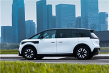 国内首搭对开门、无B柱、旋转座椅！极氪MIX新官图发布