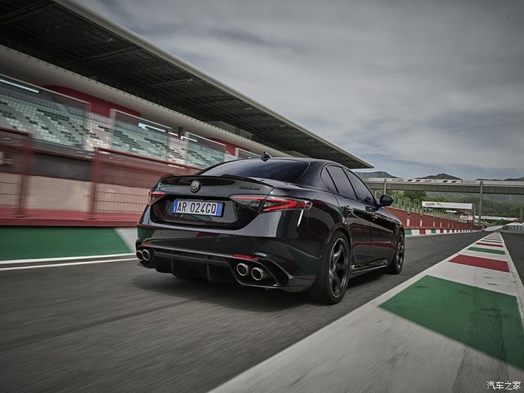 ・ŷ GiuliaҶ 2024 Quadrifoglio Super Sport