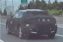 爆款预定！小米SUV路试视频曝光：长车头大溜背动感十足