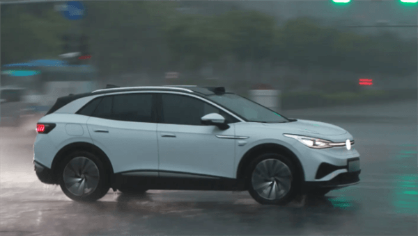 堵車暴雨0接管！大眾ID.測試車亮相：搭載地平線高階城區智駕