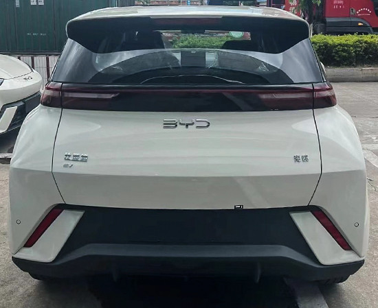 有望8月份上市 2025款比亞迪海鷗實(shí)車曝光