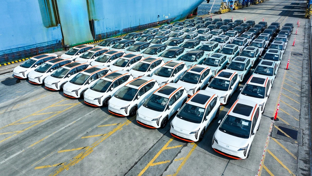 首批500輛AION Y Plus發車印尼