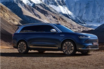 问界M9 AEB救下骑车小孩一命！车主直呼买值了