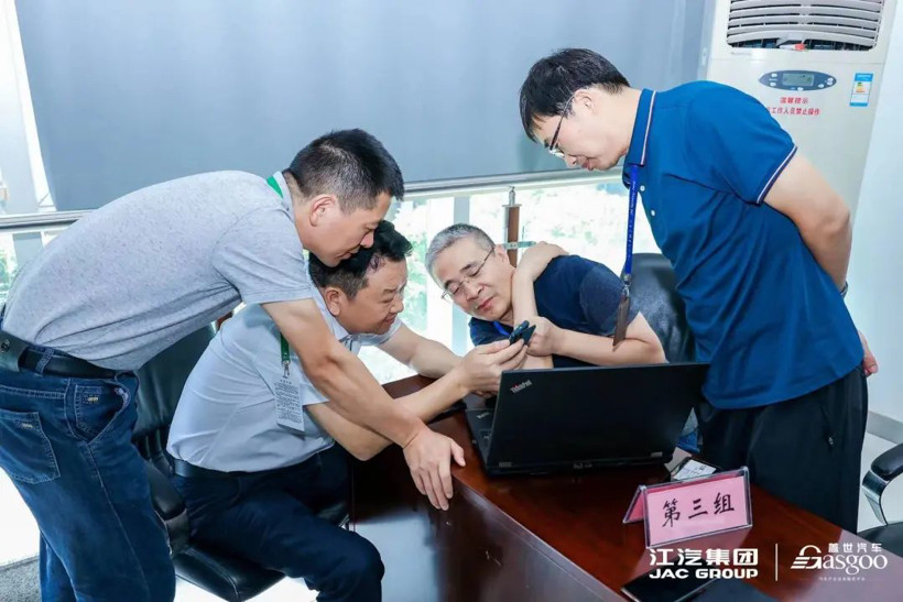 圓滿落幕 | 走進(jìn)江汽集團(tuán)技術(shù)中心“大模型&提質(zhì)增效”主題技術(shù)交流會(huì)