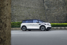 極氪MIX最新官圖發布 定位中型純電MPV