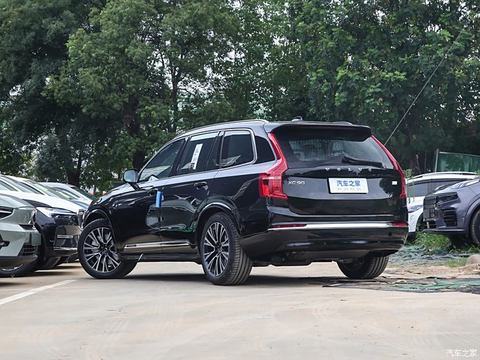 沃尔沃(进口) 沃尔沃XC90新能源 2024款 T8 RECHARGE 智尊豪华版 7座