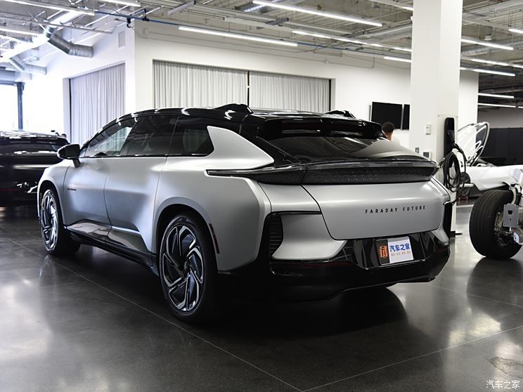 Faraday Future FF 91 2023款 2.0 未来主义者版联盟版 Faraday Future FF 91 2023款 2.0 未来主义者版联盟版
