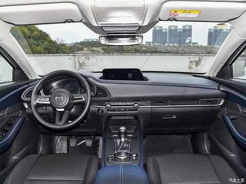 长安马自达 马自达CX-30 2022款 2.0L 手动尚悦型