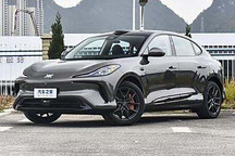 同比增长249% 智己汽车7月销售6017台