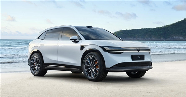品牌首款800V純電SUV 極氪7X最新官圖發布：黑武士超驚艷
