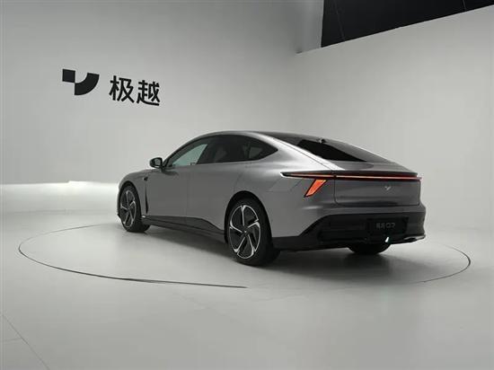 將于9月份發布 極越07內飾正式亮相