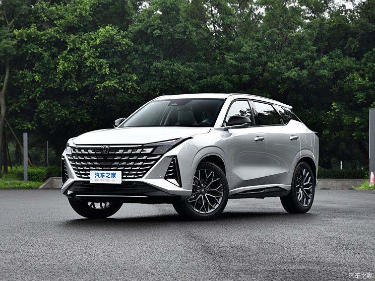 長(zhǎng)安汽車 長(zhǎng)安UNI-Z 2025款 1.5T 尊貴型