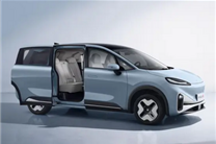 自带侧滑门的大五座SUV!极狐考拉S上市:售价10.98万元起