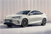 比亚迪把中大型轿车打到了14万！网友：不给合资车留活路了