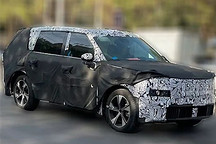 定位旗艦SUV 領克L946諜照曝光