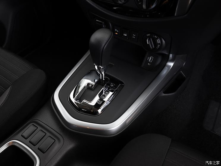 ղ() () 2024 ST Dual Cab Black Edition Ĵǰ