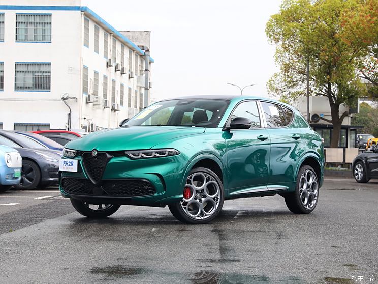 阿爾法?羅密歐 Tonale托納利 2024款 2.0T 268HP AWD Tributo Italiano 致敬傳奇版