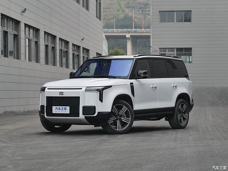 極石汽車 極石01 2024款 尊享6座標(biāo)準(zhǔn)續(xù)航版