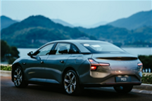 起售不超13.59万元！小鹏MONA M03官图公布：同级颜值最顶