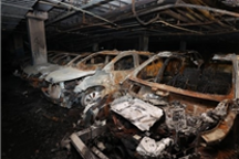 韩国一奔驰EQE起火致140台车受损！奔驰捐出2370万元帮居民