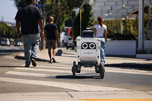 Serve Robotics和Shake Shack合作 通過Uber Eats平臺提供自動機器人送餐服務