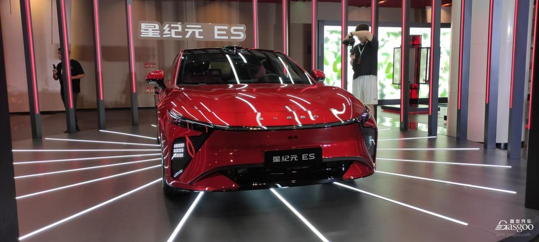 19.59萬起步的星紀元ES，煥新了什么？