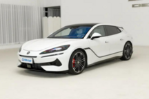 腾势Z9GT预售24小时订单超豪华轿车月销量，三电机独立驱动创纪录