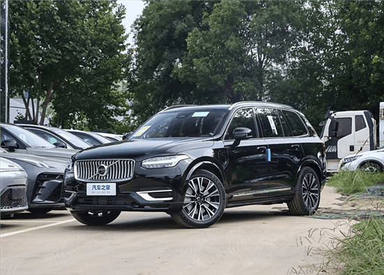 9月4日发布 全新沃尔沃XC90 PHEV预告图