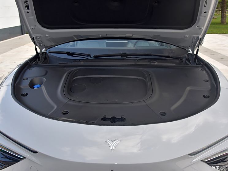 合眾汽車 哪吒S獵裝 2024款 增程300 Pro版