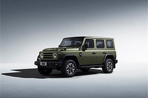 全新212 T01上市 售價13.99-17.29萬元