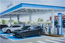 配华为600kw液冷超充桩：湖北高速综合能源示范线正式发布