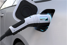 别喂太饱了！研究称磷酸铁锂电池充满电也会加速老化