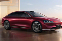 华为首款高端旗舰纯电轿车！享界S9上市20天大定达8000台