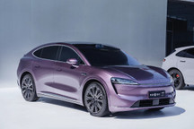 鴻蒙智行智界R7正式亮相，將登陸成都車展