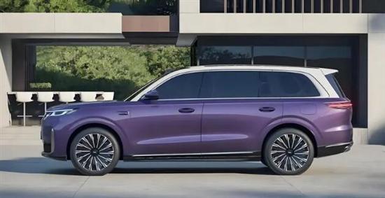 有望四季度上市 奇瑞風云T11實車曝光