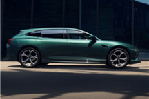 哪吒S獵裝純電CIIC 800V版開售：用上寧德時代滑板底盤